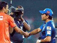 ராகுல் டிராவிட்டை சின்ன பசங்களிடம் கோர்த்துவிட்ட சச்சின் அன்டு கோ!