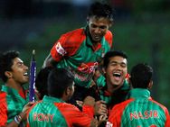 ஒருநாள் கிரிக்கெட் தரவரிசை: இந்தியாவுக்கு 2 புள்ளிகள் குறைவு- 7வது இடத்துக்கு முன்னேறிய வ.தேசம்!