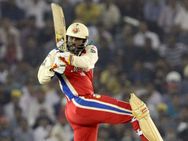 சல்லுன்னு 9 சிக்ஸர்.. ஜில்லுன்னு ஜெயித்த ஜமைக்கா.. சுள்ளென்று சுட்டெரித்த கெய்ல்!