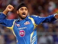 அடிச்சாச்சு லக்கி பிரைஸ்.. மும்பை இந்தியன்ஸ், கிங்ஸ் லெவன் பஞ்சாபிலிருந்து தலா 3 வீரர்கள்!