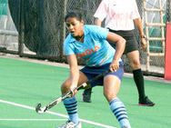 ஒலிம்பிக்கை முடித்து விட்டு வருகிறேன், காத்திருக்கட்டும் கல்யாணம்.. ஹாக்கி வீராங்கனையின் அதிரடி