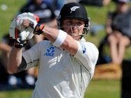 சர்வதேச கிரிக்கெட் போட்டிகளில் இருந்து ஓய்வு பெறுவதாக மெக்கல்லம் அறிவிப்பு!!