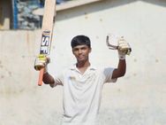 பெரும் புயல்களுக்கு மத்தியில் ஒரு 