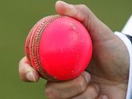 இந்தியா-ஆஸ்திரேலியா 3வது டி20 போட்டியில் பஞ்சுமிட்டாய் கலர் பந்து.. ஆஸி. வாரியம் அறிவிப்பு