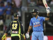 2-வது டி 20 போட்டி.. டாஸை வென்றது ஆஸி.. போட்டியை வெல்லுமா இந்தியா?.. முதலில் பேட்டிங்!