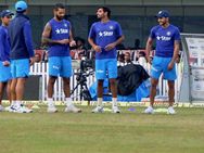 பக்கத்துப் பக்கத்துலதான் 