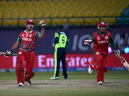 அயர்லாந்துக்கு லந்தைக் கொடுத்த ஓமன்... 2 விக்கெட் வித்தியாசத்தில் வென்று அசத்தல்!