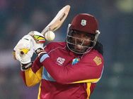 கெயில் அதிரடி சதம்: இங்கிலாந்தை வீழ்த்தியது வெஸ்ட் இண்டீஸ் !