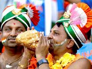 டி20 உலக கோப்பையில் இன்று இந்தியா-பாக். மோதல்.. மதவேறுபாடின்றி ரசிகர்கள் பிரார்த்தனை