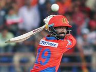 தினேஷ் கார்த்திக் அதிரடி அரை சதம்.. ஹாட்ரிக் தோல்வியில் இருந்து மீண்ட குஜராத் லயன்ஸ்