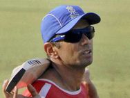 அந்த வேலைக்கு டிராவிட்தான் சரிபட்டுவருவாரு.. கோரசாக சொல்லும் கவாஸ்கர், பாண்டிங்!