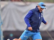 சி.எஸ்.கே. டா, கிங்கு டா, எப்பவுமே டா: ட்விட்டரை தெறிக்க விடும் 'தல' ரசிகர்கள்