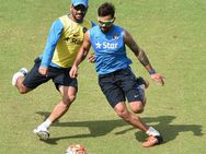 பாலிவுட் ஹீரோக்களுக்கு எதிராக 'ஃபுட்பால்' விளையாடும் டோணி-கோஹ்லி: ஜெயிக்கப் போவது யார்?