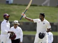 மே.இ.தீவுகள் அணிக்கு எதிரான 3-வது டெஸ்ட்: அஸ்வின், சாஹா சதம்.. இந்தியா 353 ரன்கள் குவிப்பு