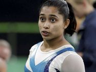 ஜிம்னாஸ்டிக்கில் உயிரை பணயம் வைத்து கலக்கிய தீபா கர்மாகருக்கு அரசு பணி.. திரிபுரா அரசு கவுரவம்