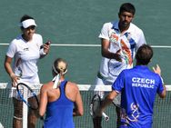 சானியா - போபண்ணாவை ஊதித் தள்ளிய செக் ஜோடி.. வெண்கல வாய்ப்பும் போச்!