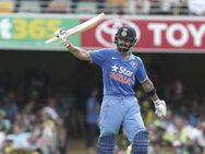 டி20 ரேங்க்.. கோஹ்லியின் முதலிடத்தை அசைக்க முடியவில்லை.. சதம் விளாசிய ராகுல் முன்னேற்றம்