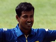 கார் மோதி பைக்கில் சென்ற இளைஞர் பலி- இலங்கை கிரிக்கெட் வீரர் குலசேகர கைது!