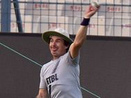 நான்கு முறை தற்கொலைக்கு முயன்ற ஆஸ்திரேலிய பிரபல கிரிக்கெட் வீரர்.. சுய சரிதை புத்தகத்தில் பகீர்