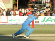 மொஹாலி போட்டியில் டோணி மேலும் ஒரு ரெக்கார்டு!