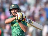 சர்வதேச கிரிக்கெட் போட்டியில் இருந்து பாகிஸ்தான் கிரிக்கெட் வீரர் ஷாகித் அப்ரிடி ஓய்வு
