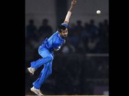 சாஹல் சுழலில் சுருண்டது இங்கிலாந்து.. கடைசி டி20 தொடரை 75 ரன்கள் வித்தியாசத்தில் வென்றது இந்தியா!