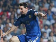 நடுவருடன் மோதல்.. மெஸ்சி மீதான தடையை நீக்கியது பிஃபா