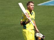 சம்பளம் தராவிட்டால் கிரிக்கெட் விளையாட மாட்டோம்.. வார்னர் திடீர் வார்னிங்