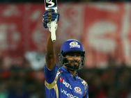 மொத்த பேட்ஸ்மேன்களும் கைவிட்டாலும், மும்பை மீட்ட 'பாண்டியன்'! போட்டியை மாற்றிய ஆட்டம்