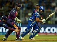 டோணியைவிட ரோகித் ஷர்மாதான் சிறந்த டி20 வீரரா? புள்ளி விவரம் சொல்வதை பாருங்க