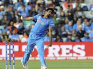 பும்ராவின் நோ பாலில் அவுட்டில் இருந்து தப்பிய பகார் சமான்!!