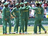 பாகிஸ்தான் ஃபீல்டர்களிடம் ஒரு ஃபயர் தெரியுதே கவனிச்சீங்களா?