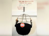 சச்சின் ஹெல்மட்டை மாட்டினால் போதுமா.. பவுலிங்கில் பட்டையைக் கிளப்ப வேண்டாமா?