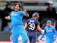 2வது முறையாக கோப்பை தவறினாலும்.. இதயங்களை அள்ளிய இந்திய மகளிர்!