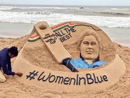 இந்திய மகளிர் கிரிக்கெட் அணிக்கு மணற்சிற்பம் மூலம் சுதர்சன் பட்நாயக் வாழ்த்து!