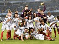 அசர வைத்த இங்கிலாந்து, உலகக் கோப்பையை வென்றது