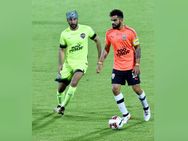 டோணியின் அசத்தல் கோல், கோஹ்லி அணிக்கு வெற்றி