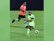 மெஸ்சிக்கே சவால்விடும் டோணி.. கால் பந்தாட்டத்திலும் தாறுமாறு செய்த 'தல'!