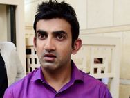 தேசிய கீதத்துக்கு எழுந்து நிக்கிறது அவ்வளவு கஷ்டமா...பொங்கிய கம்பீர்...கலாய்க்கும் ரசிகர்கள்