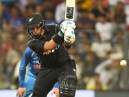 முதலாவது ஒருநாள் போட்டி- 6 விக்கெட்டுகள் வித்தியாசத்தில் இந்தியாவை வீழ்த்தியது நியூசிலாந்து!