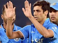 நெஹ்ரா மீண்டும் வருகிறார்; அஸ்வின், ஜடேஜாவுக்கு நோ