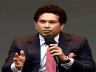 முன்னாடி, பின்னாடி.. தமிழில் பேசி கலக்கிய சச்சின் டெண்டுல்கர்!