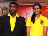 சிந்துவைத் தக்க வைத்தது விஜயகாந்த் மகனின் சென்னை ஸ்மாசர்ஸ்!