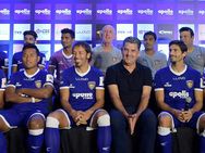 அசத்த வராங்க டோணியின் சூப்பர் மச்சான்ஸ்