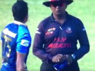 நடுவரை கண்டபடி திட்டிய முன்னாள் வங்கதேச வீரர்... கிடைத்த தண்டனை என்ன தெரியுமா?