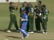 சச்சின் ஏமாற்றினார்.. அடம்பிடிக்கும் பாகிஸ்தான் வீரர்.. முடிவுக்கு வராத 2011 உலகக் கோப்பை சர்ச்சை