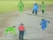 இப்படியா வெளிப்படையா பண்ணுவீங்க.. ஒரே கிரிக்கெட் போட்டியில் ஓராயிரம் சூதாட்டம்!