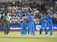 கோஹ்லி அதிரடி... தென்னாப்பிரிக்காவை பந்தாடிய இந்தியா.. கெத்து வெற்றி!