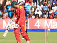 சார் கடன் கொடுங்க…. கெஞ்சும் ஜிம்பாப்வே