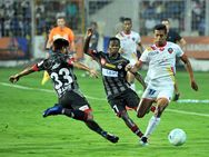 கங்குலி அணியை வென்றது கோஹ்லி அணி… அரை இறுதிக்கு வாய்ப்பு